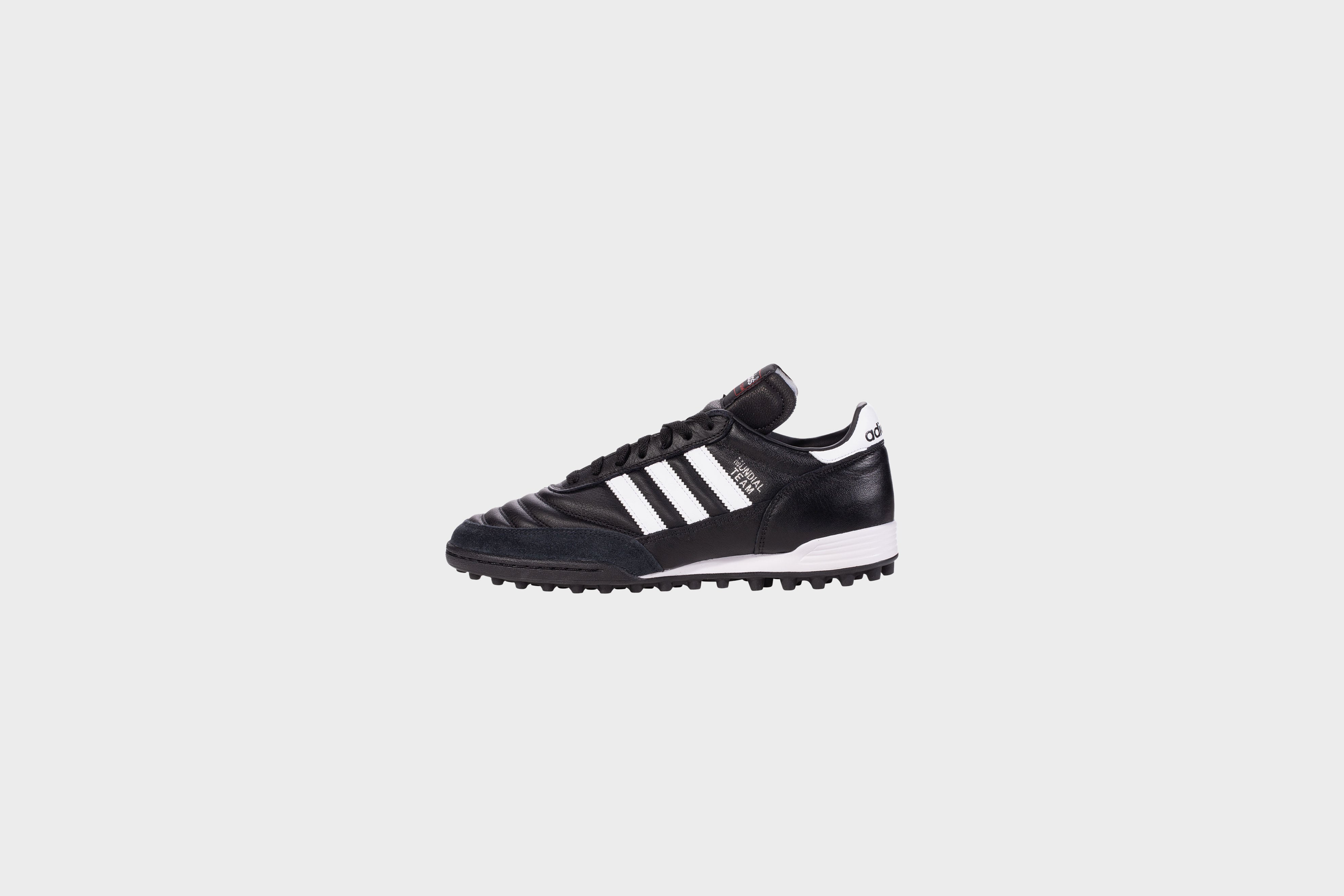 Adidas Mundial Team (Black/White) Rock City Kicks Adidas Mundial Team (Black/White) Rock City Kicks