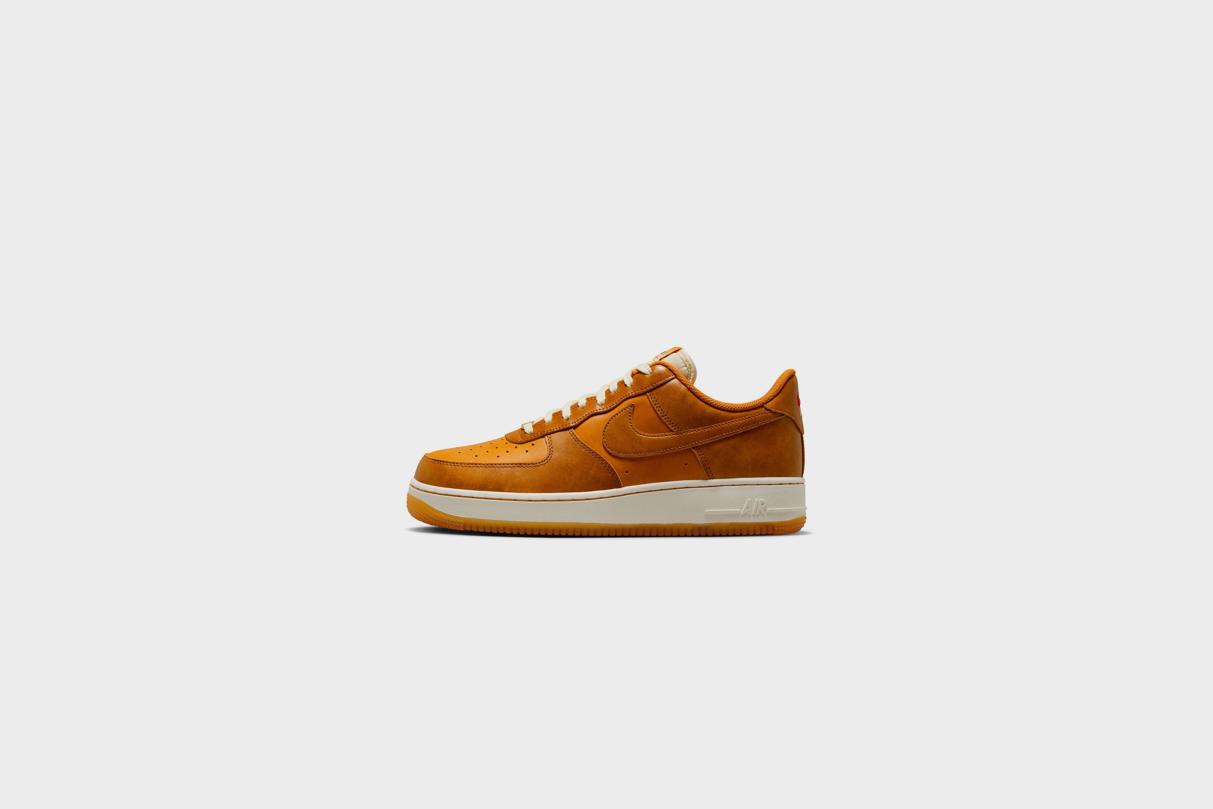 Nike Air Force 1 07 LV8 Sunset Russet Cacao Wow