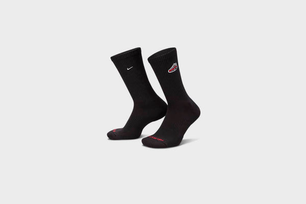 Nike Everyday Plus Cushioned Crew Socks (Black/White)