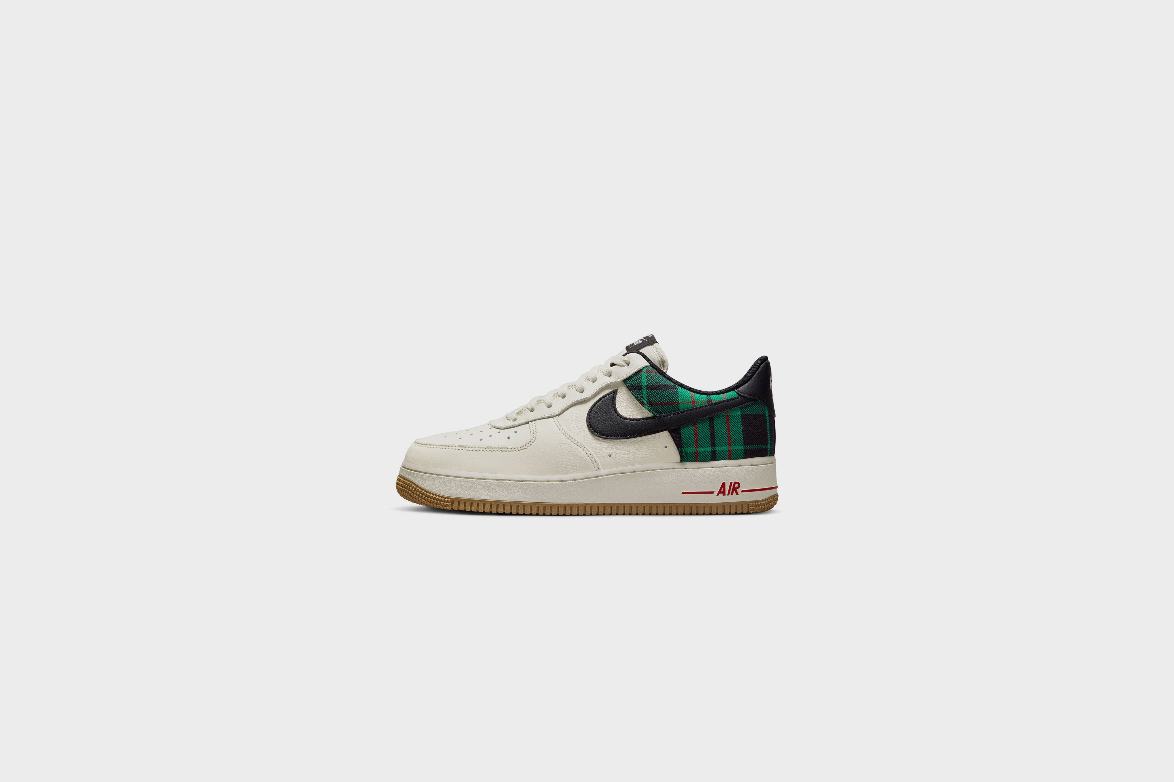 Stadium nike air force top