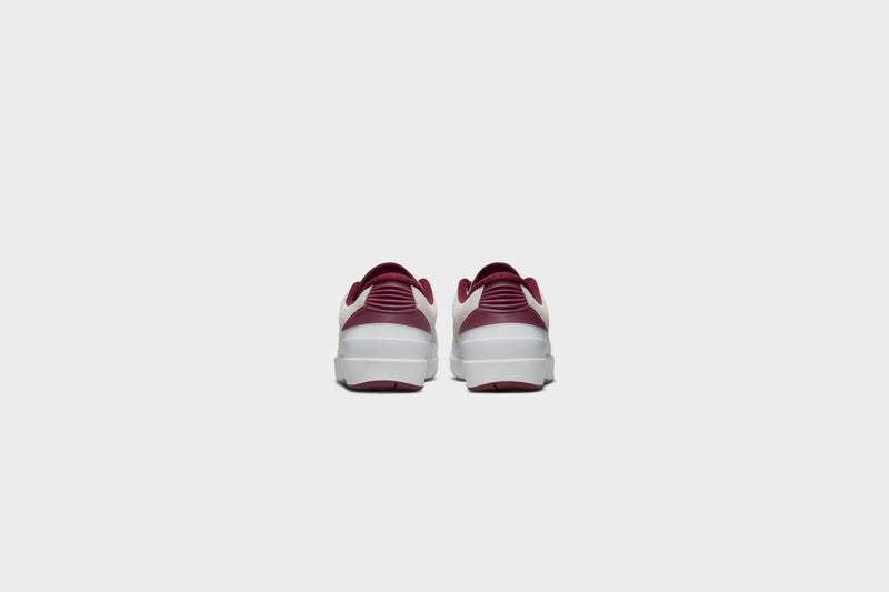 Air Jordan 2 Retro Low (White/Cherrywood Red)