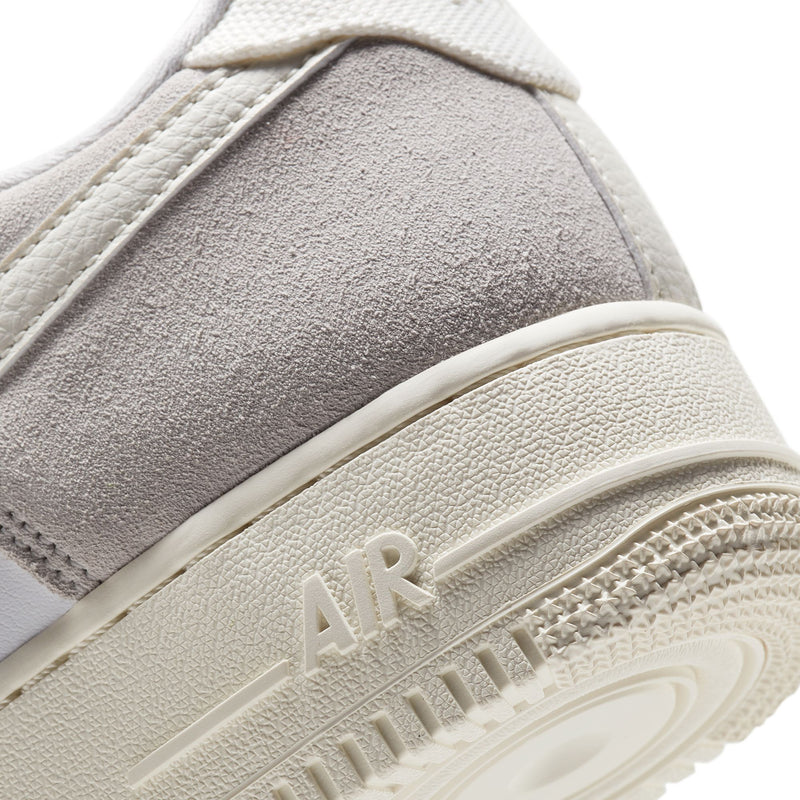 Nike Air Force 1 LV8 'White/Sail-Platinum Tint