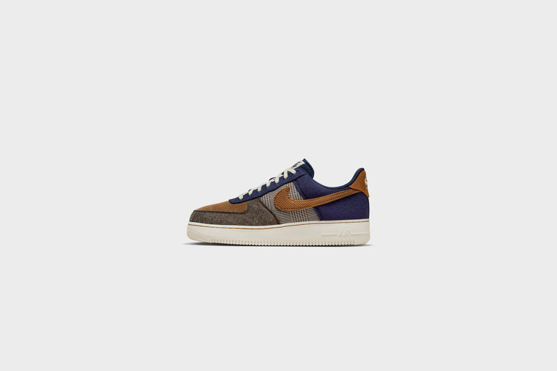 Nike Air Force 1 ‘07 PRM (Midnight Navy/Ale Brown)