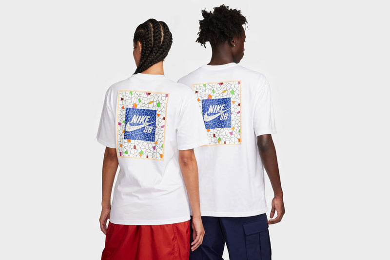 Nike SB  Mosaic Skate T-Shirt (White)