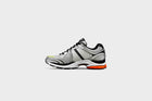 Saucony x Highsnobiety – Progrid Triumph 4 (Silver/Multi)