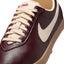 WMNS Nike Astrograbber LTHR (Burgundy Crush/Muslin)