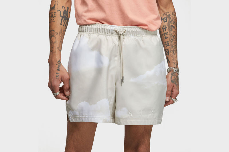 Jordan Essentials Men's Statement Poolside Shorts (Light Orewood Brown/White)