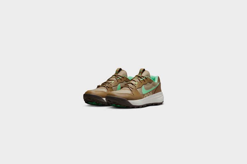 Nike ACG Lowcate (Limestone/Green Glow)