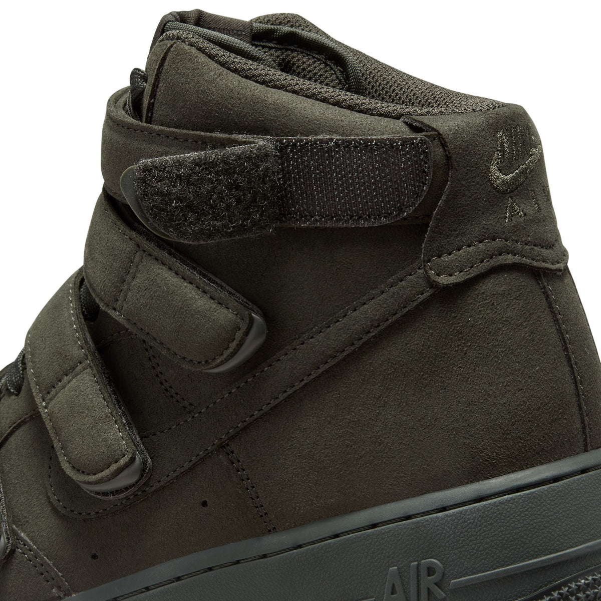 Nike Air Force 1 High ‘07 SP Sequoia men’s shoes. Camouflage green; size 7.5 Nike Billie Eilish x Nike Air Force 1 High 07 SP DM7926 300  main image 4