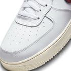 Nike Air Force 1 ‘07 LV8 (White/University Red)