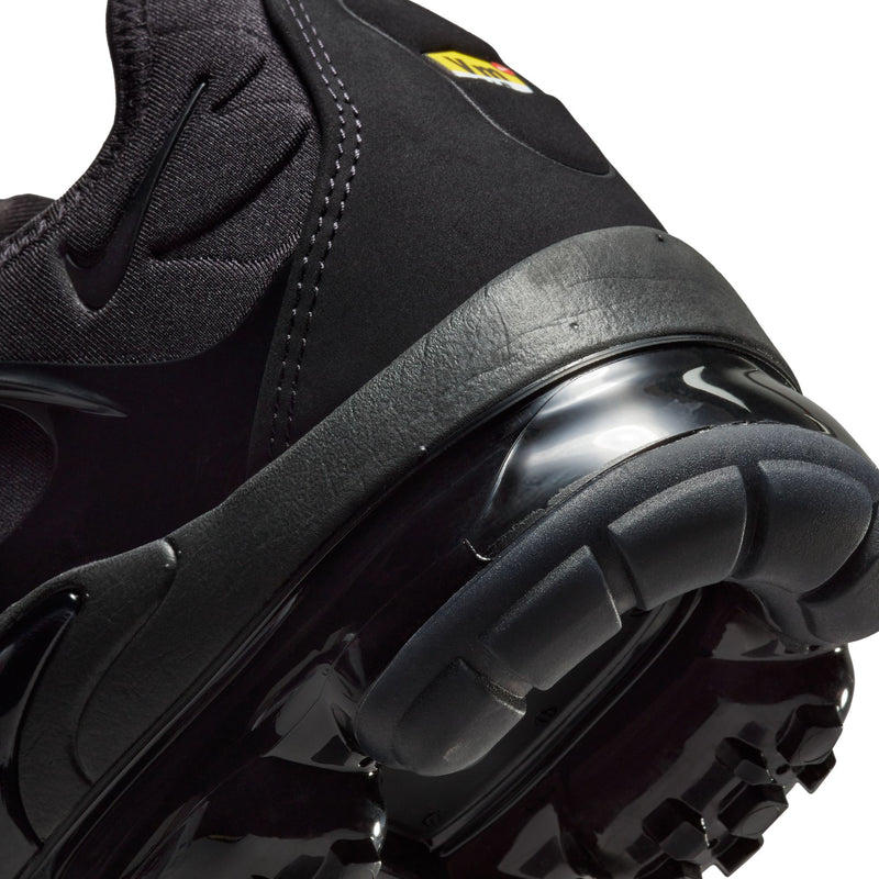 Nike Air VaporMax Plus (Black/Black-Dark Grey)