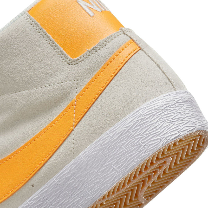 Nike SB Zoom Blazer Mid (Summit White/Laser Orange)