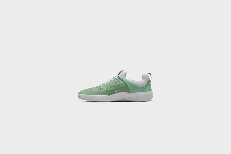 Nike SB Zoom Nyjah 3 (Enamel Green/White)
