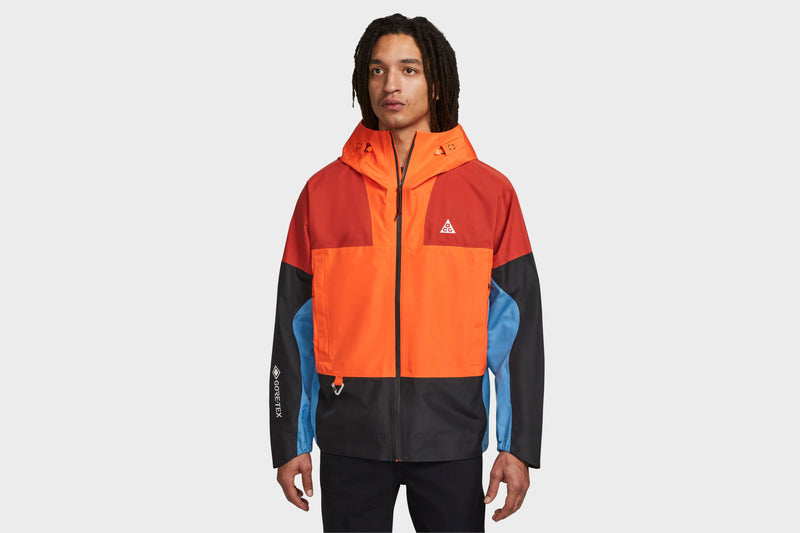 Nike Storm-Fit ACG “Chain Of Craters” Jacket (Rush Orange/Black