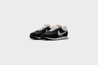 Nike Waffle Trainer 2 (Black/White-Sail-Total Orange)