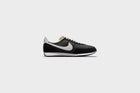 Nike Waffle Trainer 2 (Black/White-Sail-Total Orange)