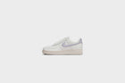 WMNS Nike Air Force 1 ’07 ESS (Sail/Oxygen Purple)