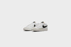 WMNS Nike Blazer Low ‘77 (White/Black-Sail-White)